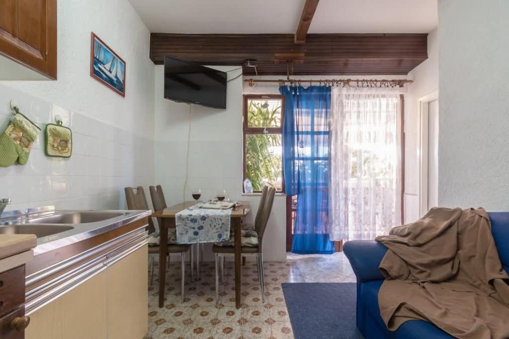 Loredana Apartments Crikvenica Phòng bức ảnh